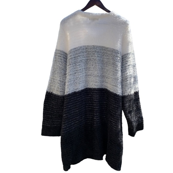 NEW Roaman's Long Black Gray Cream Cardigan Sweater Size 2 X Single Button - Picture 5 of 10